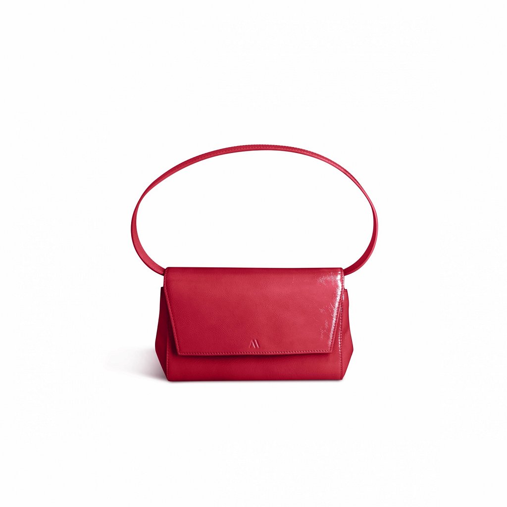 KAAI-Ikon-Clutch-Naplack-Ruby-Pink-EUR-365.jpg