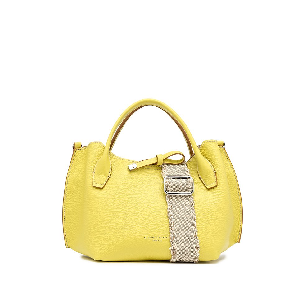 REYERlooks-Gianni-Chiarini-Tasche-Fiamma-EUR-299-2.jpg