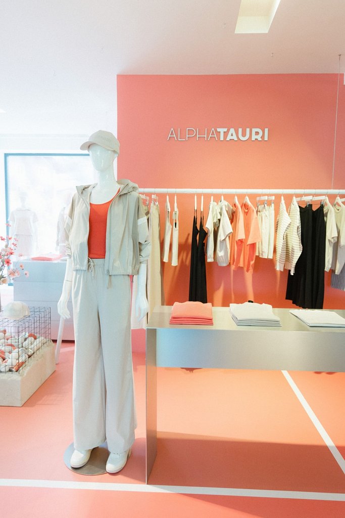 REYERlooks-AlphaTauri-High-Summer-Capsule-Collection-Pop-up-10.JPG