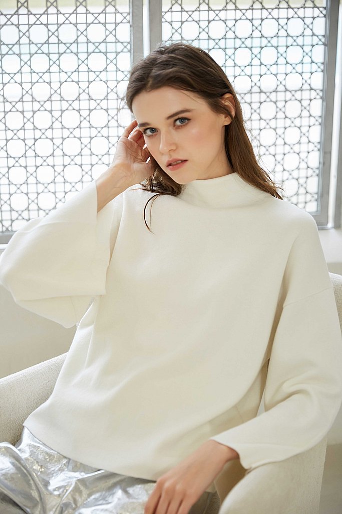 Philo-Sofie-Cashmere-Spring-Summer-2021-Imagepics-5.jpg