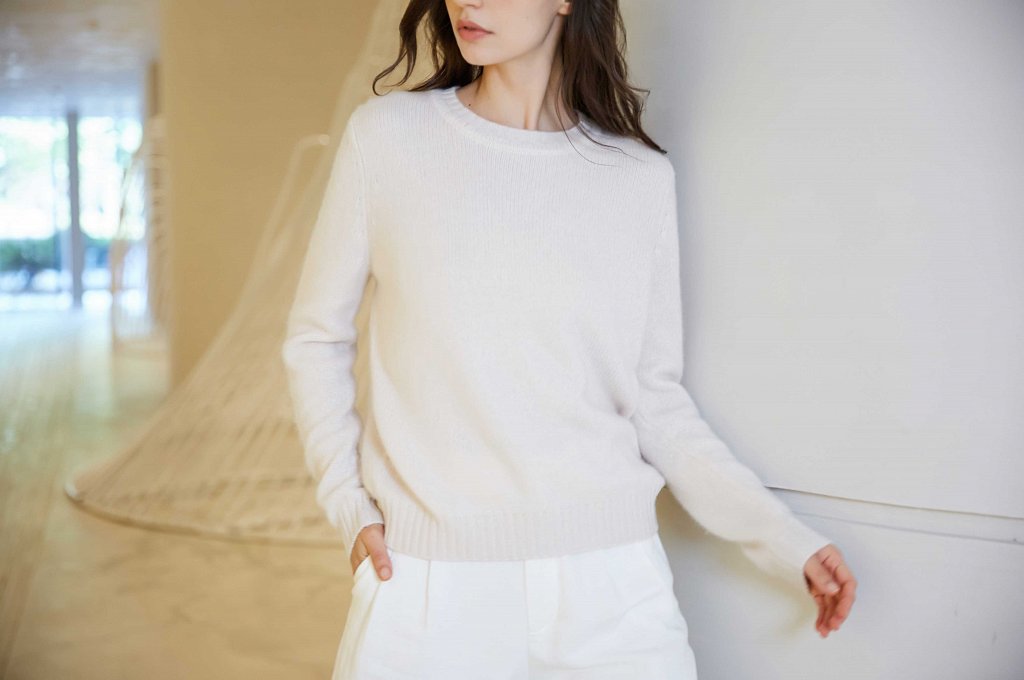 Philo-Sofie-Cashmere-FW-2021-Imagepics-34.jpg