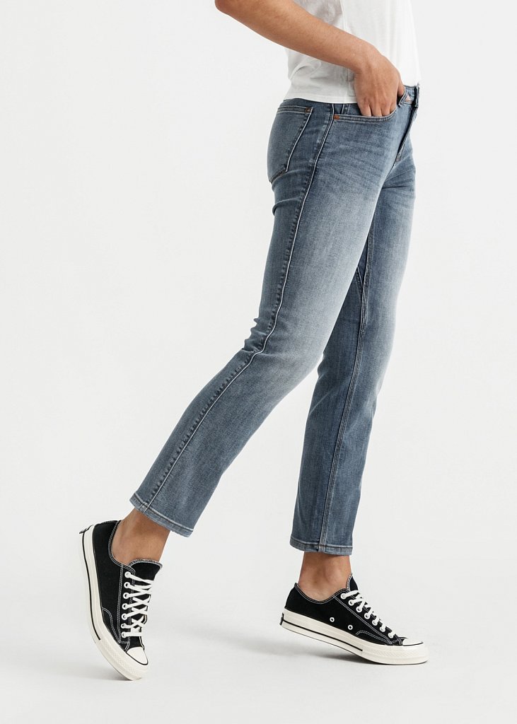 DUER-FW-2021-WFLR5001-Performance-Denim-Girlfriend-Jean-Vintage-Light-Stone-Back-EUR-5.jpg