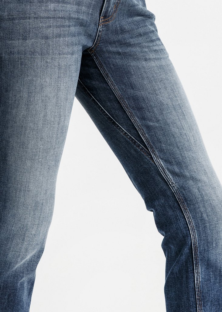 DUER-FW-2021-WFLR4012-Performance-Denim-Girlfriend-Jean-Heritage-Blue-Back-EUR-2.jpg