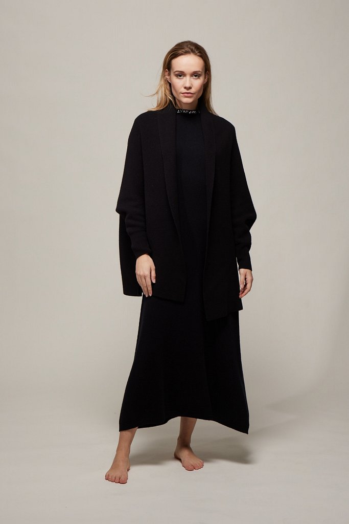 Philo-Sofie-Cashmere-Imagepics-Fall-Winter-2023-44.jpg