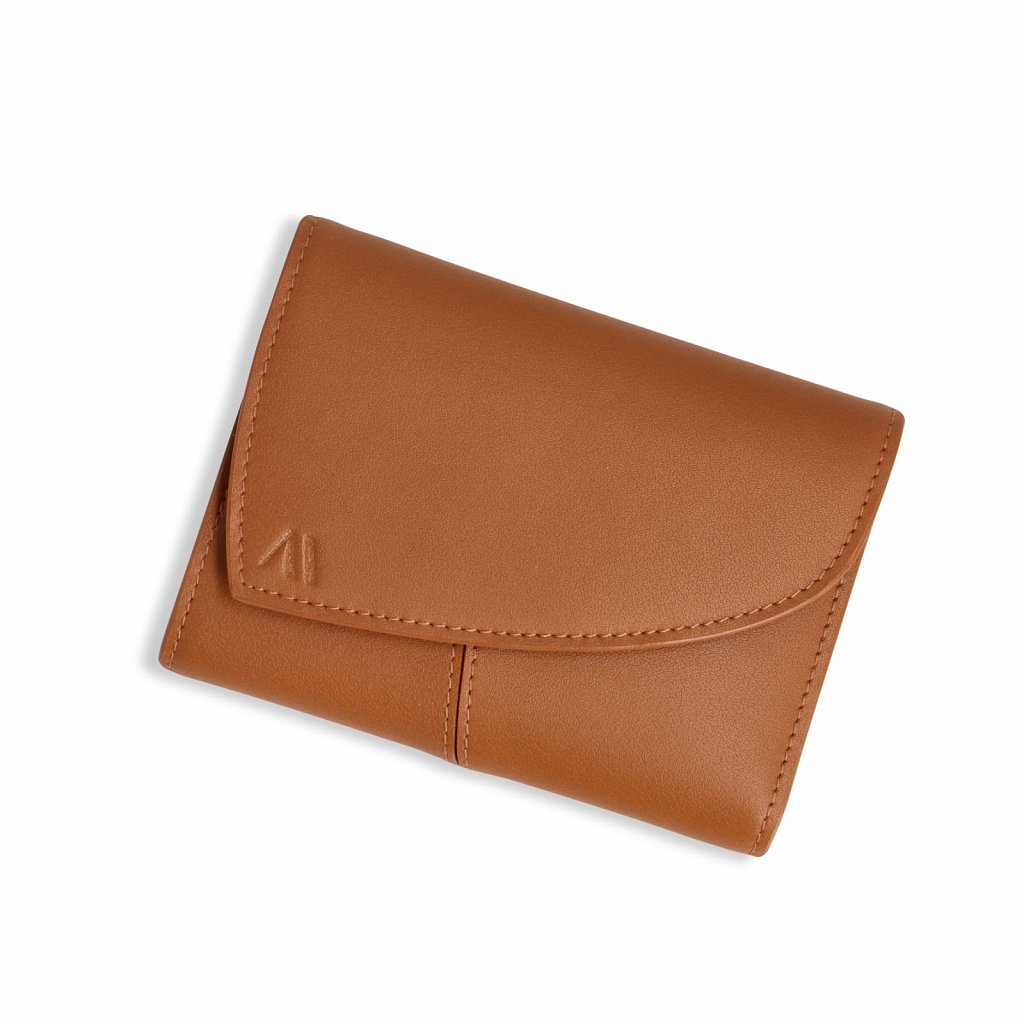 KAAI-BAGS-Rebel-Wallet-Plain-Leather-Cognac-EUR-185.jpg