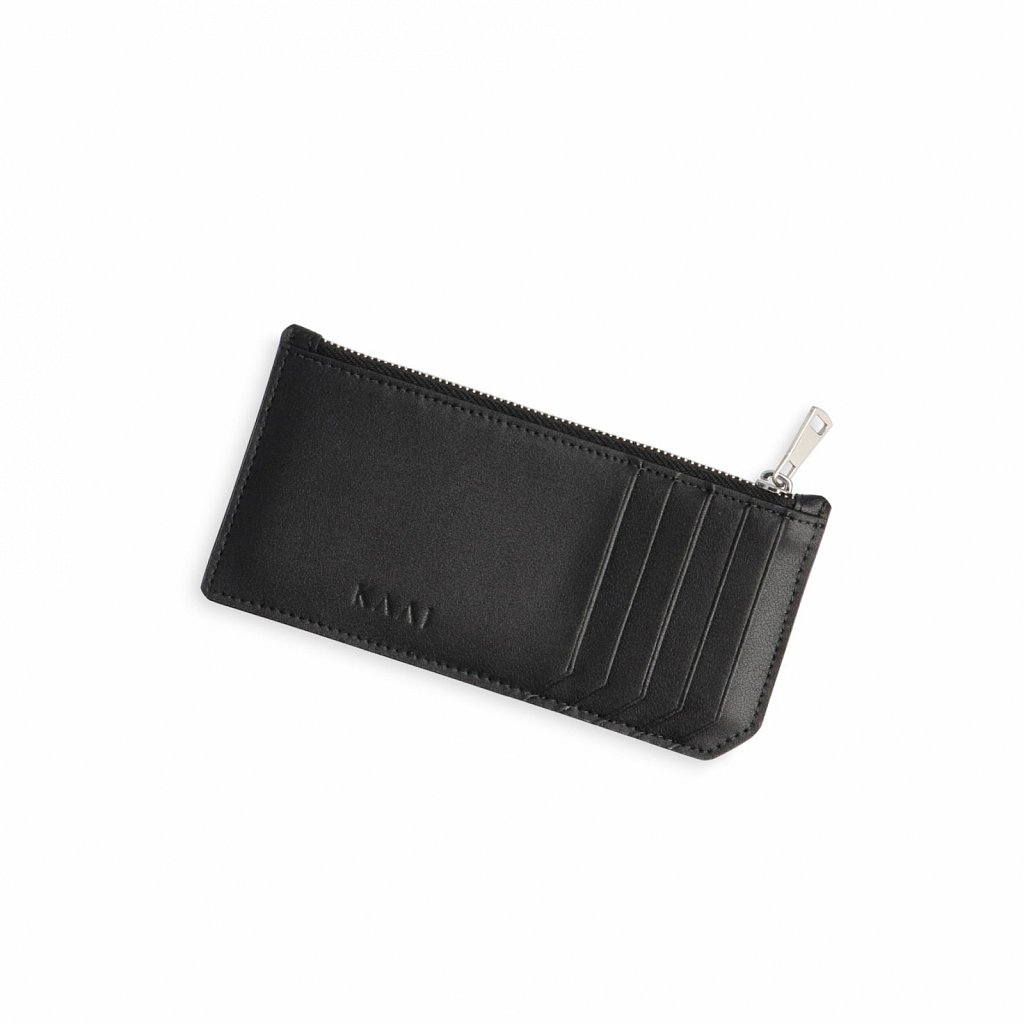 KAAI-Cardholder-Plain-Leather-Black-EUR-95.jpg