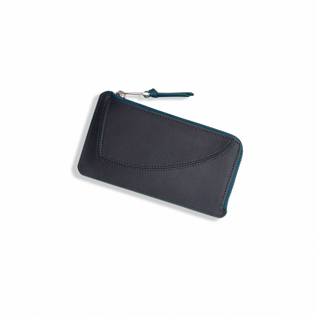 KAAI-Rebel-Cardholder-Plain-Leather-Night-Blue-EUR-95.jpg