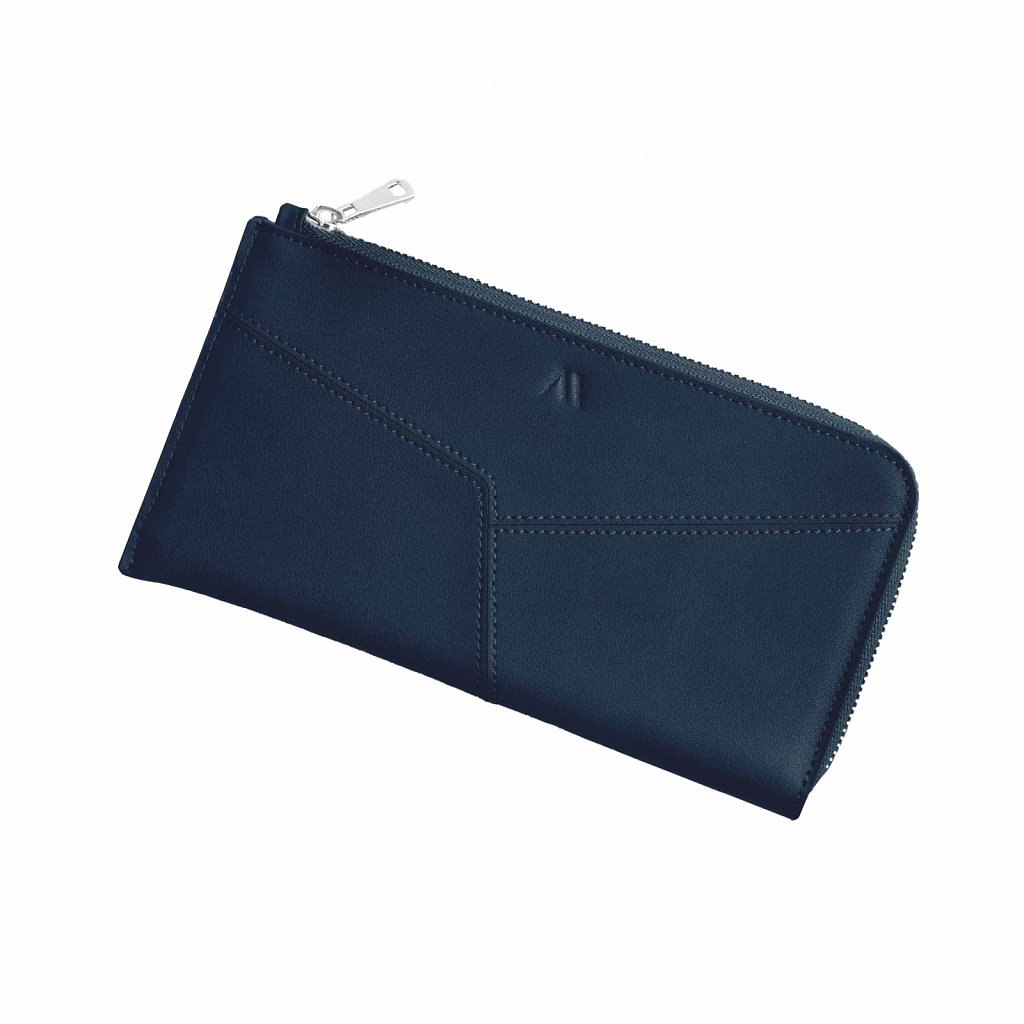 KAAI-Wallet-Plain-Leather-Night-Blue-EUR-195.jpg
