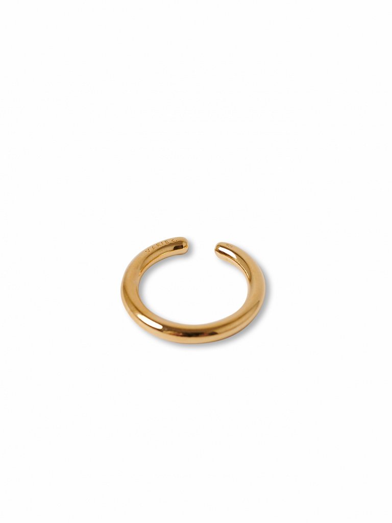 REYERlooks-Marie-C-Earcuff-EUR-170.jpg