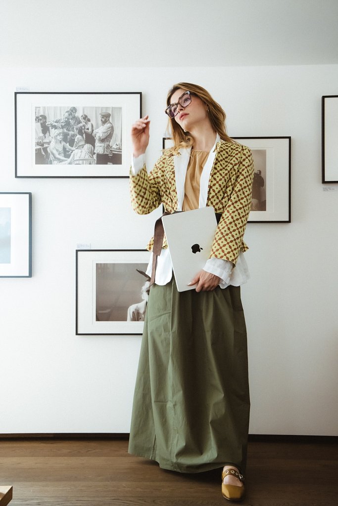 REYERlooks-Image-April-76.JPG