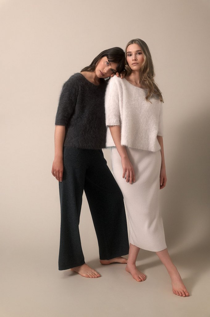 Philo-Sofie-Cashmere-FW-2025-PS2651MW-Col-DUO-EUR-499-3.jpg