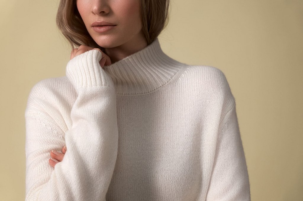 Philo-Sofie-Cashmere-FW-2025-OL2475-Col-0100-white-EUR-329-4.jpg