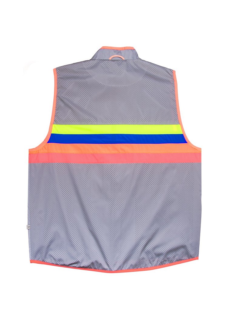 GOFLUO-Manhattan-back-EUR-5995.jpg